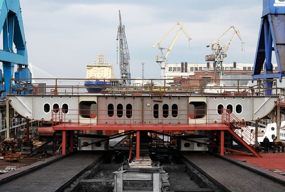 The keel of the third supertrawler for the Russian Fishery Company was laid in St. Petersburg