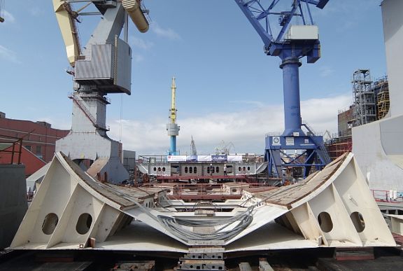 Начато строительство четвертого супертраулера для Русской Рыбопромышленной Компании